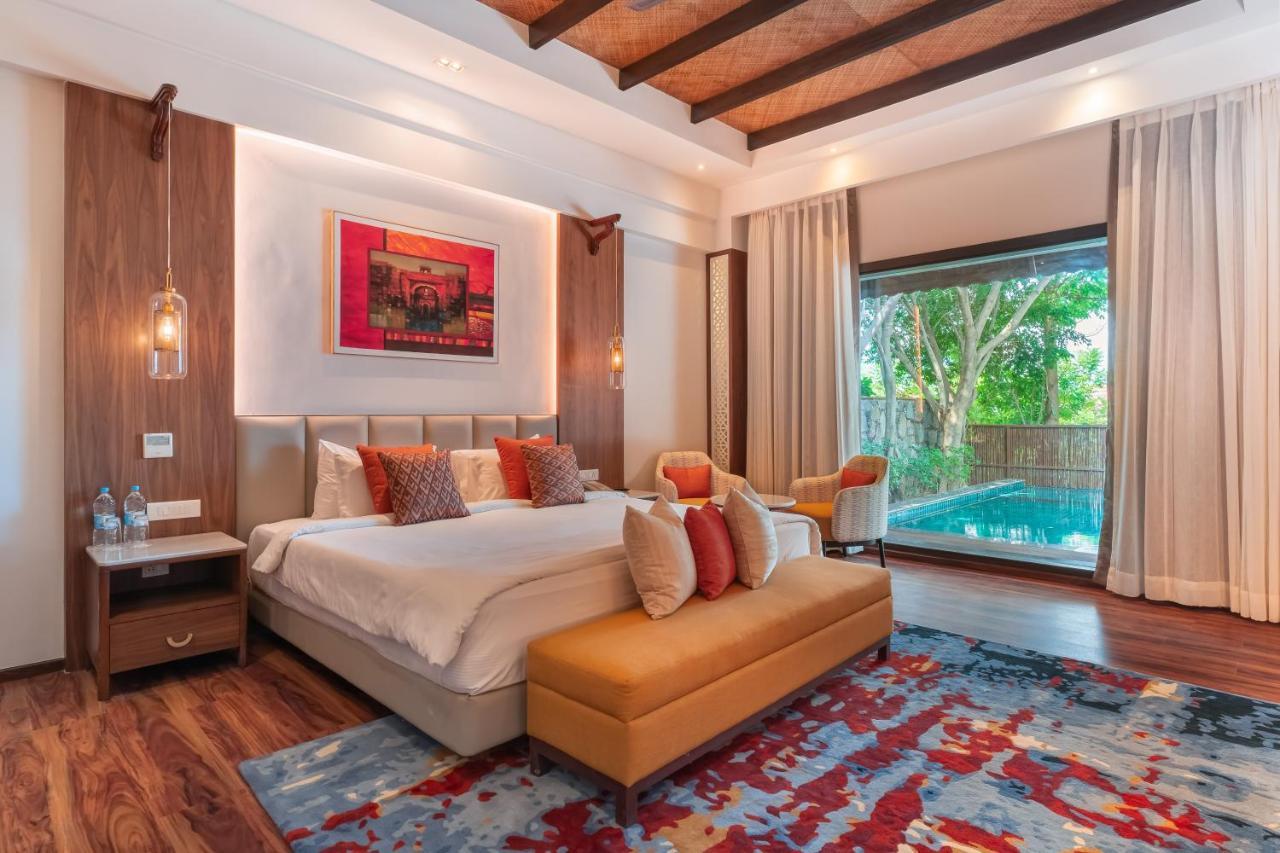 ดิ อนันตา อุทัยพาร์ รีสอร์ต Hotel อุเดเปอร์ ภายนอก รูปภาพ