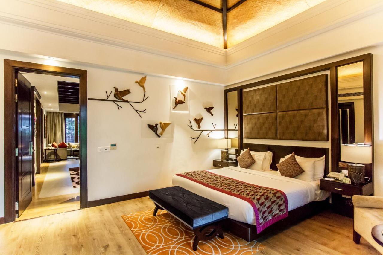 ดิ อนันตา อุทัยพาร์ รีสอร์ต Hotel อุเดเปอร์ ภายนอก รูปภาพ