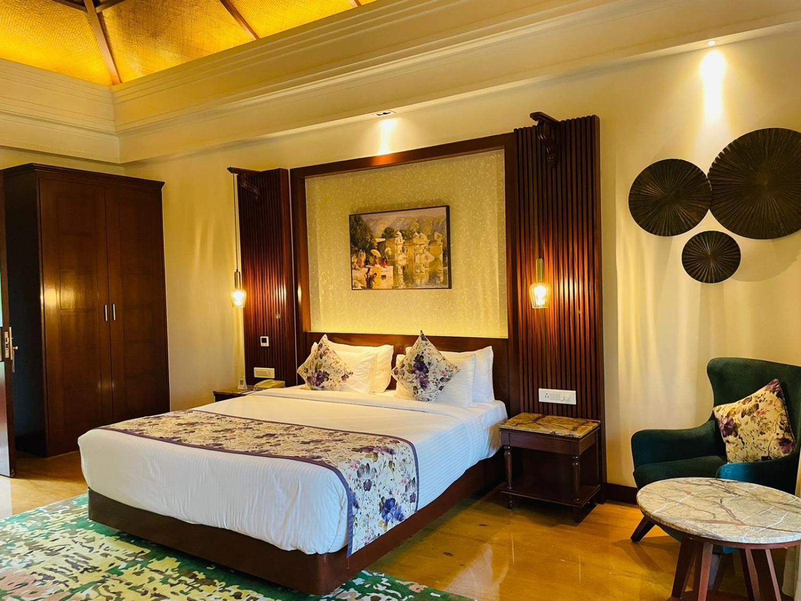 ดิ อนันตา อุทัยพาร์ รีสอร์ต Hotel อุเดเปอร์ ภายนอก รูปภาพ